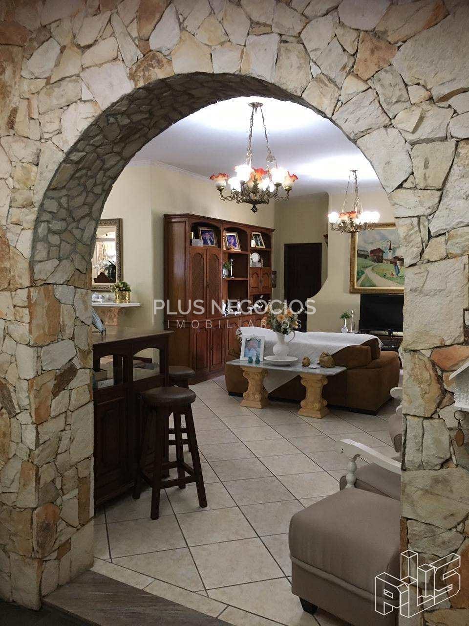 Casa, 3 quartos, 360 m² - Foto 4