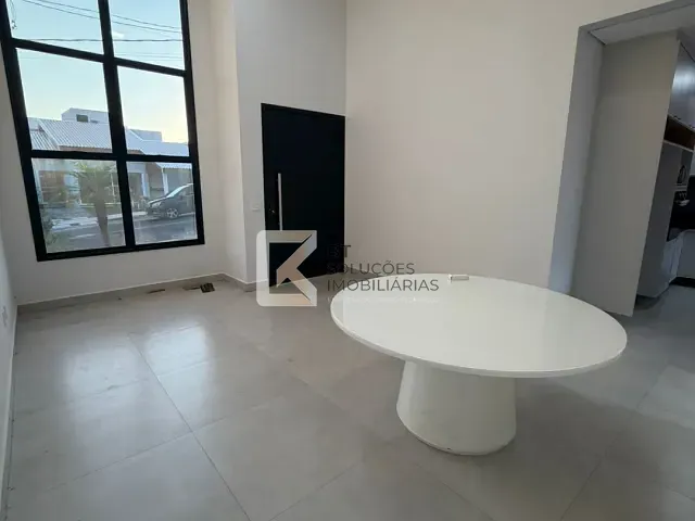 Casa com 210m² 3 quartos e 3 banheiros, à venda, no bairro Vila Rubens em Indaiatuba