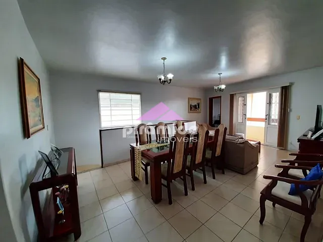 Casa com 250m² 3 quartos e 2 banheiros, à venda, no bairro Jardim das Indústrias em São José dos Campos