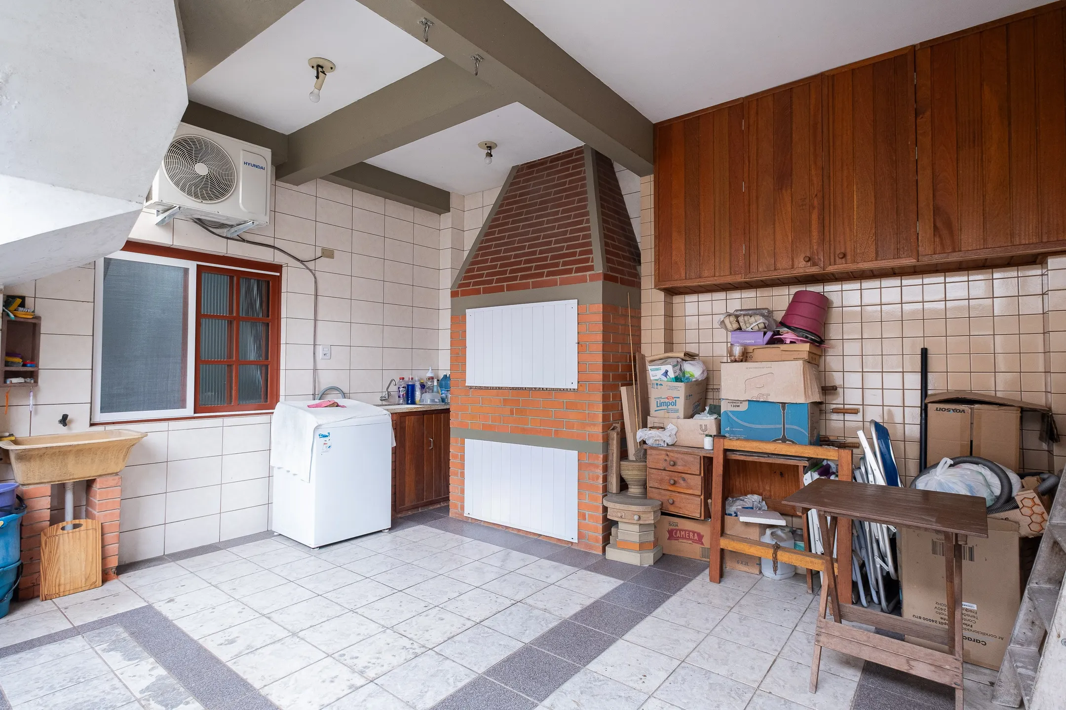 Casa à venda no Fragata, Pelotas - 167 m², 3 quartos, lareira, espaço gourmet com churrasqueira e garagem. - 17