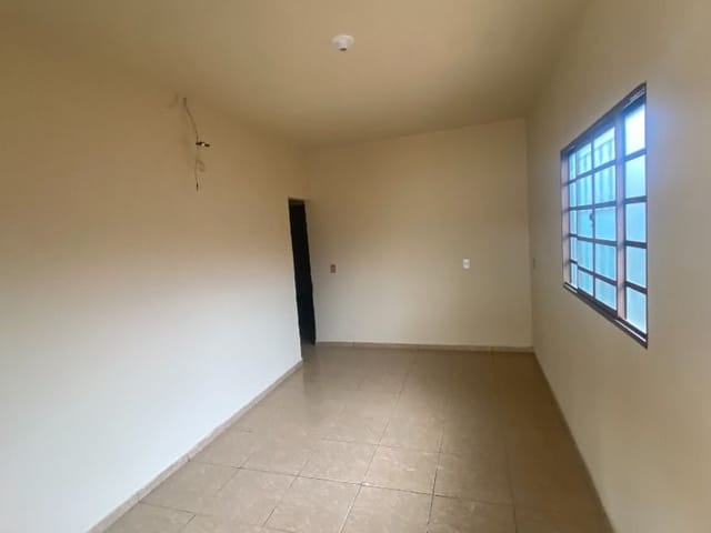 Foto do Casa - Casa com 3 dormitórios para alugar, 85 m² por R$ 1.234,74/mês - Mangueiras - Uberaba/MG | ZUCATO IMOBILIARIA LTDA