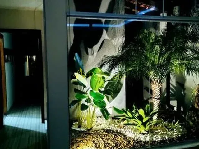 Casa 3 quartos e 3 banheiros, à venda, no bairro Bosque da Saúde em Taubaté