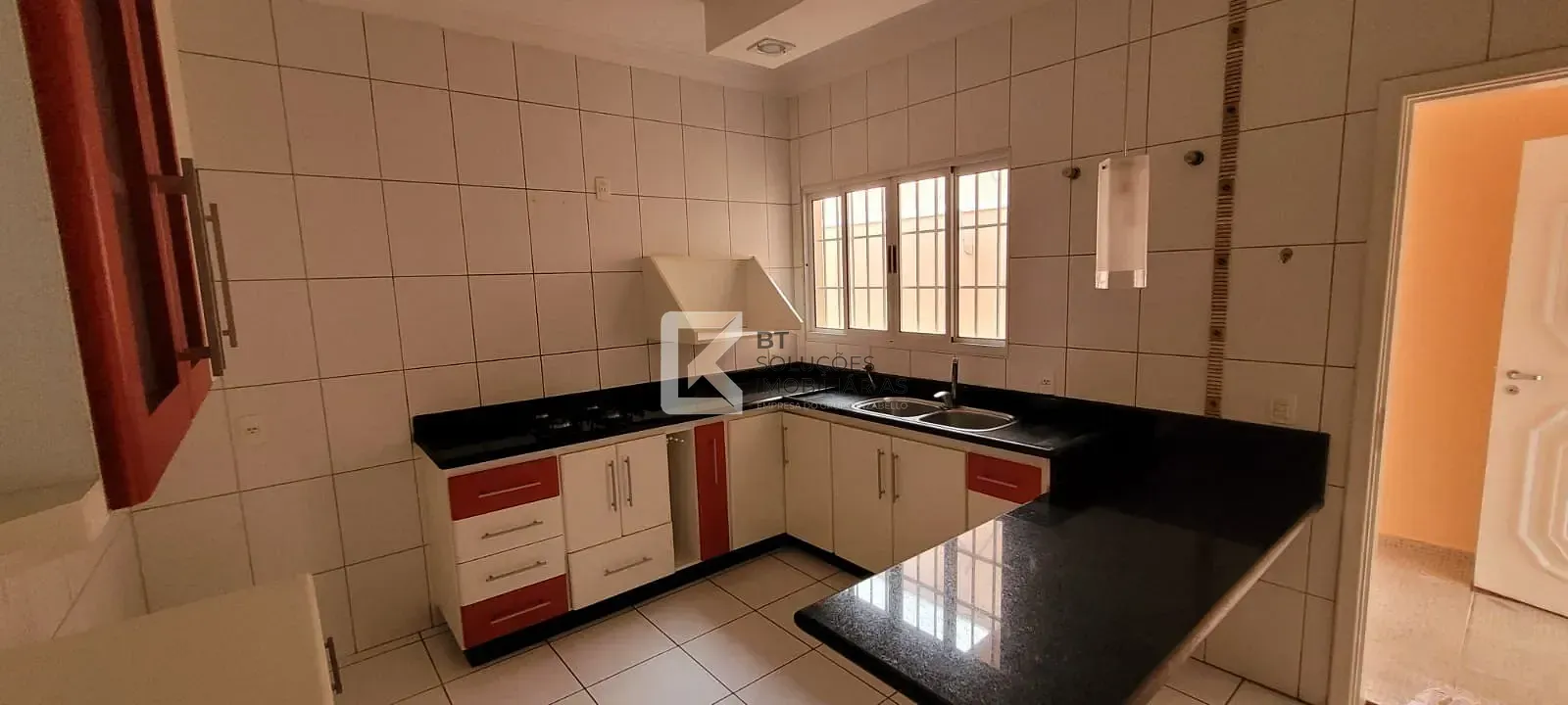 Casa, 3 quartos, 260 m² - Foto 6