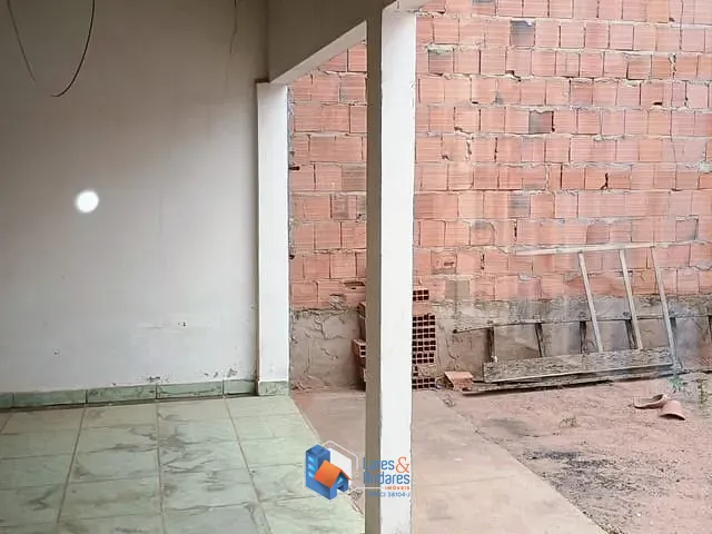 Casa com 313m² 2 quartos e 1 banheiro, à venda, no bairro Res. Vila Mineira em Rondonópolis