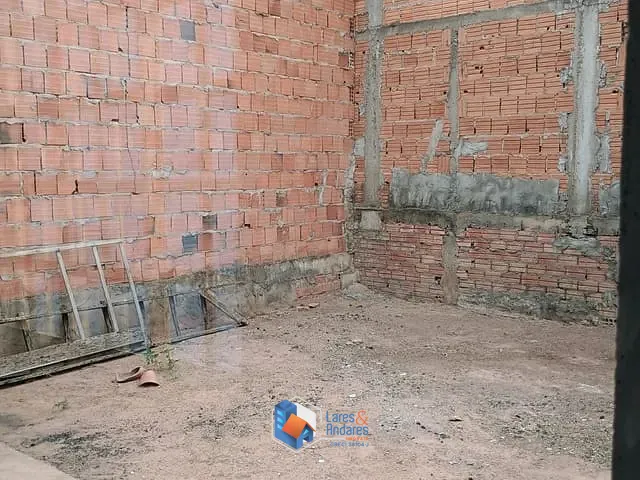 Casa com 313m² 2 quartos e 1 banheiro, à venda, no bairro Res. Vila Mineira em Rondonópolis