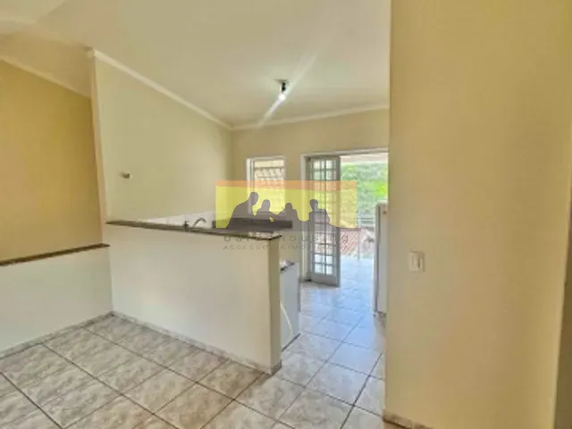 Casa com 450m² 4 quartos e 4 banheiros, para alugar, no bairro Cidade Universitária em Campinas
