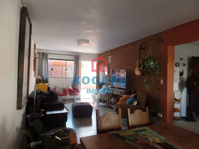 Casa com 360m² 3 quartos e 3 banheiros, à venda ou para alugar, no bairro Jardim Apolo II em São José dos Campos