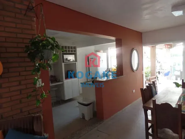Casa com 360m² 3 quartos e 3 banheiros, à venda ou para alugar, no bairro Jardim Apolo II em São José dos Campos