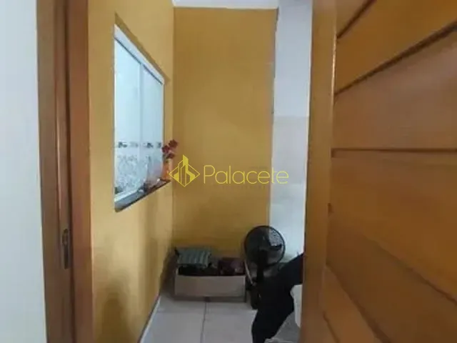 Casa com 250m² 2 quartos e 1 banheiro, à venda, no bairro Jardim Continental II em Taubaté