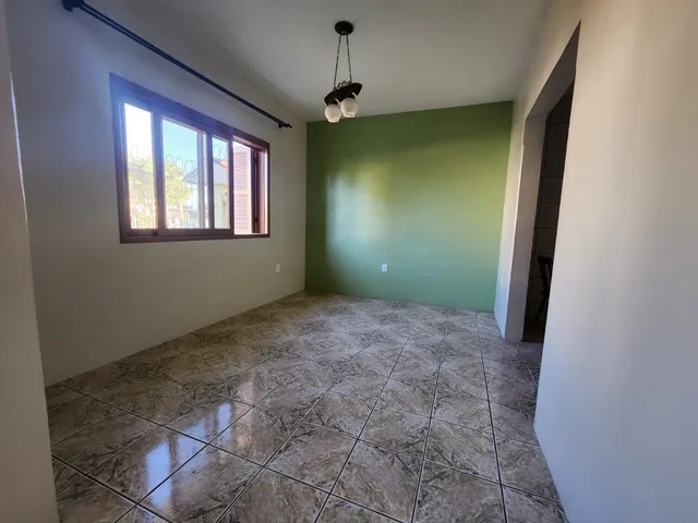 Casa 3 quartos e 3 banheiros, à venda, no bairro Fragata em Pelotas