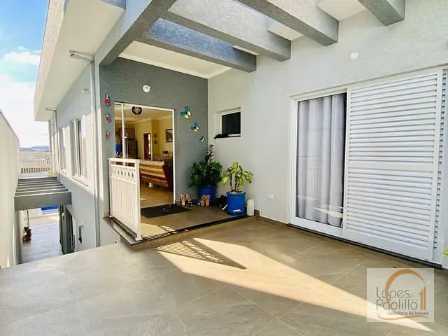 Casa com 320m² 3 quartos e 3 banheiros, à venda, no bairro Jardim dos Pinheiros em Atibaia