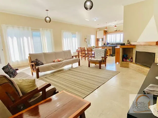 Casa com 320m² 3 quartos e 3 banheiros, à venda, no bairro Jardim dos Pinheiros em Atibaia