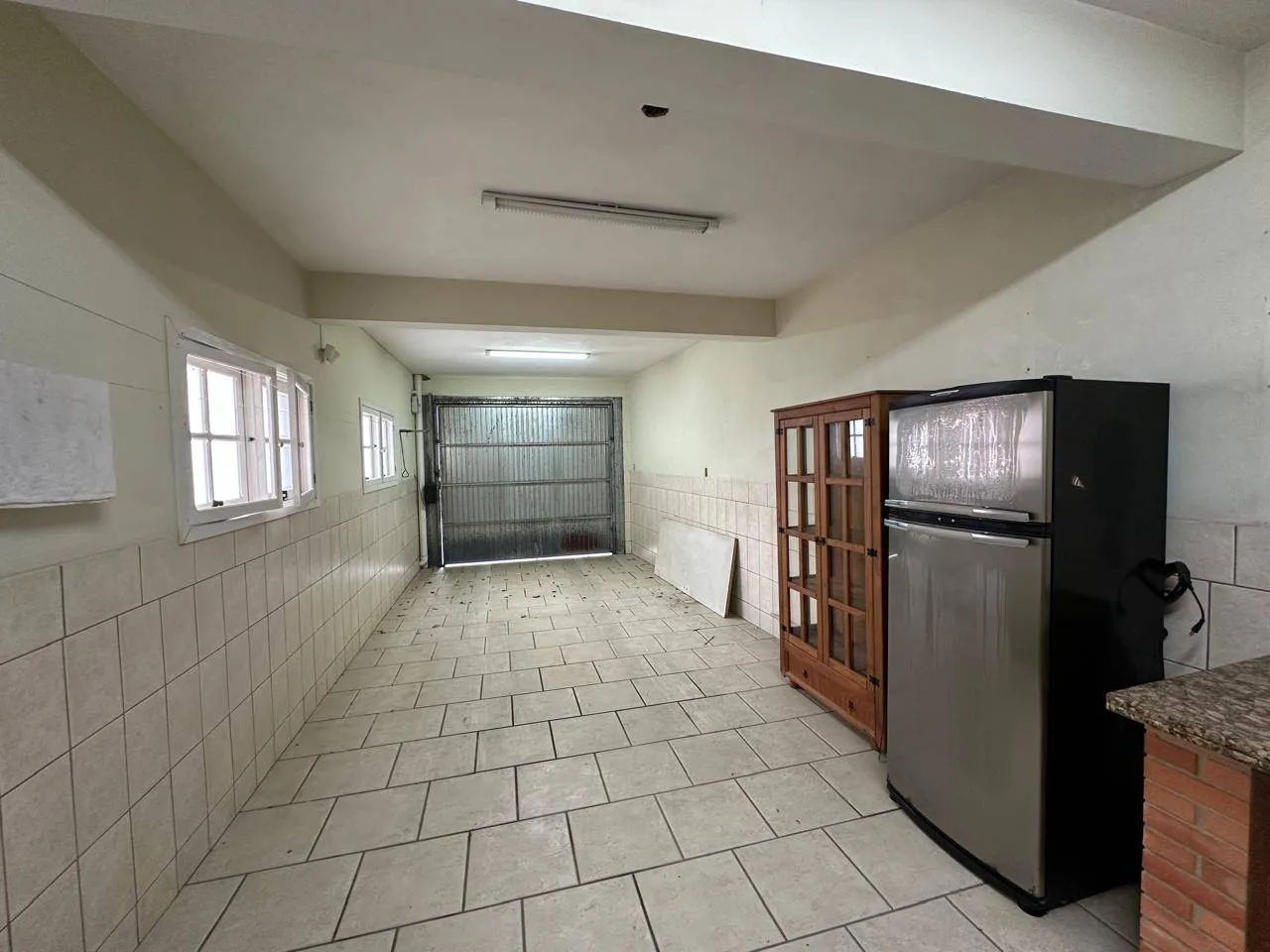 Casa à venda na Zona Norte de Pelotas - 185 m², 3 quartos (sendo 2 suítes), espaço gourmet com piscina e próximo a Dom Joaquim. - 18