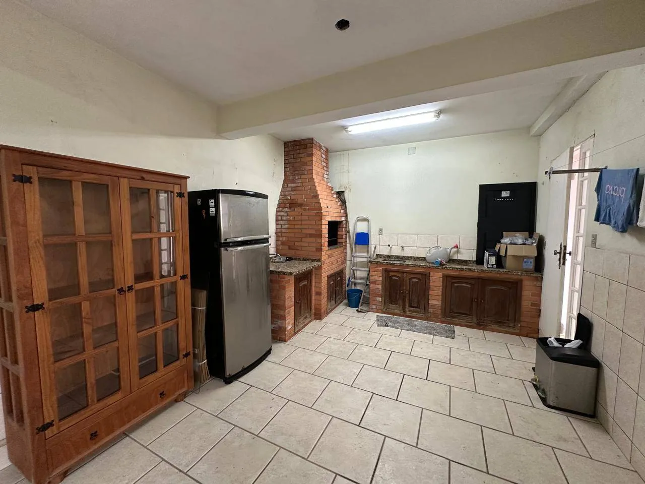 Casa à venda na Zona Norte de Pelotas - 185 m², 3 quartos (sendo 2 suítes), espaço gourmet com piscina e próximo a Dom Joaquim. - 19