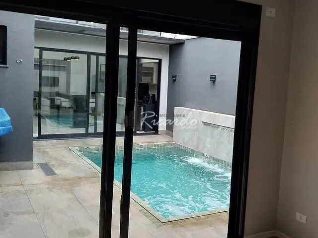 Casa com 310m² 3 quartos e 2 banheiros, à venda, no bairro Jardim Vale das Perobas em Arapongas