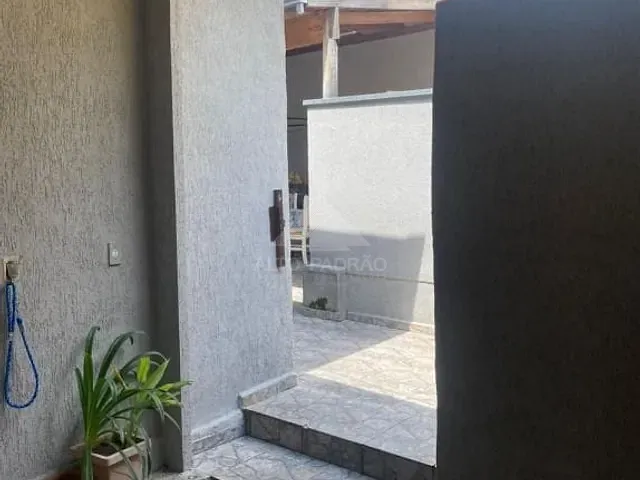 Casa com 250m² 3 quartos e 2 banheiros, à venda, no bairro Vila Eldízia em Santo André