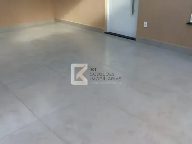 Casa com 150m² 3 quartos e 2 banheiros, à venda, no bairro Jardim Bom Sucesso em Indaiatuba