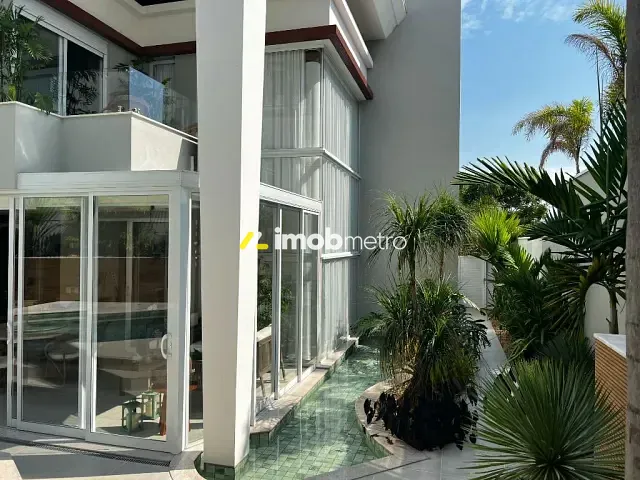 Casa com 560m² 4 quartos e 11 banheiros, à venda, no bairro Loteamento Parque das Sapucaias em Campinas