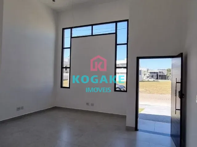 Casa com 300m² 3 quartos e 3 banheiros, à venda, no bairro Condomínio Terras do Vale em Caçapava