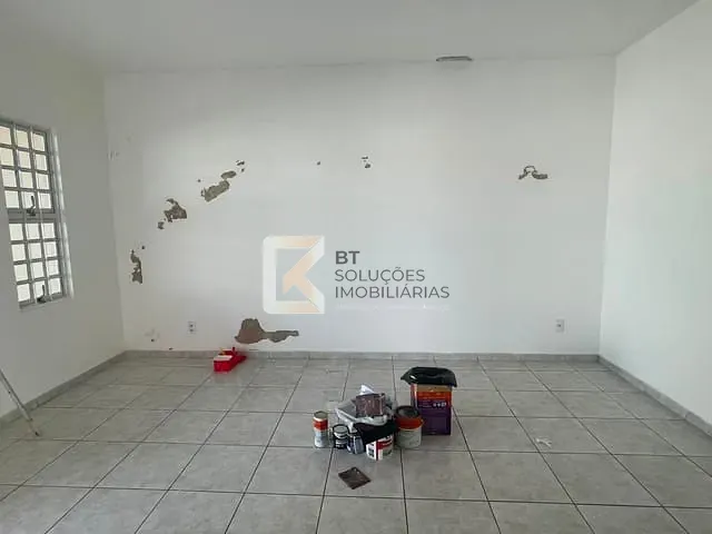 Casa com 250m² 5 quartos e 4 banheiros, para alugar, no bairro Jardim Dom Bosco em Indaiatuba
