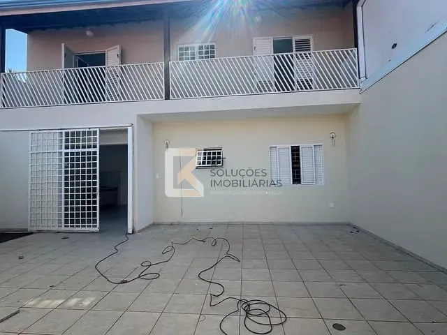 Casa com 250m² 5 quartos e 4 banheiros, para alugar, no bairro Jardim Dom Bosco em Indaiatuba
