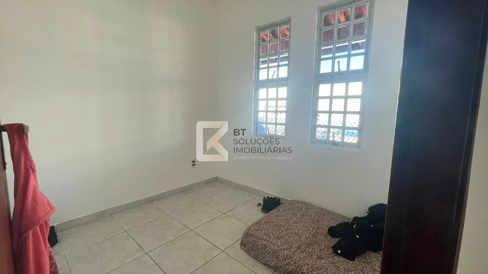 Casa, 5 quartos, 240 m² - Foto 3
