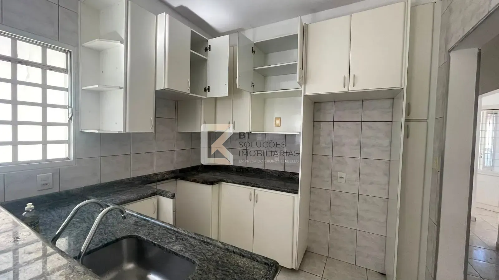 Casa, 5 quartos, 240 m² - Foto 6