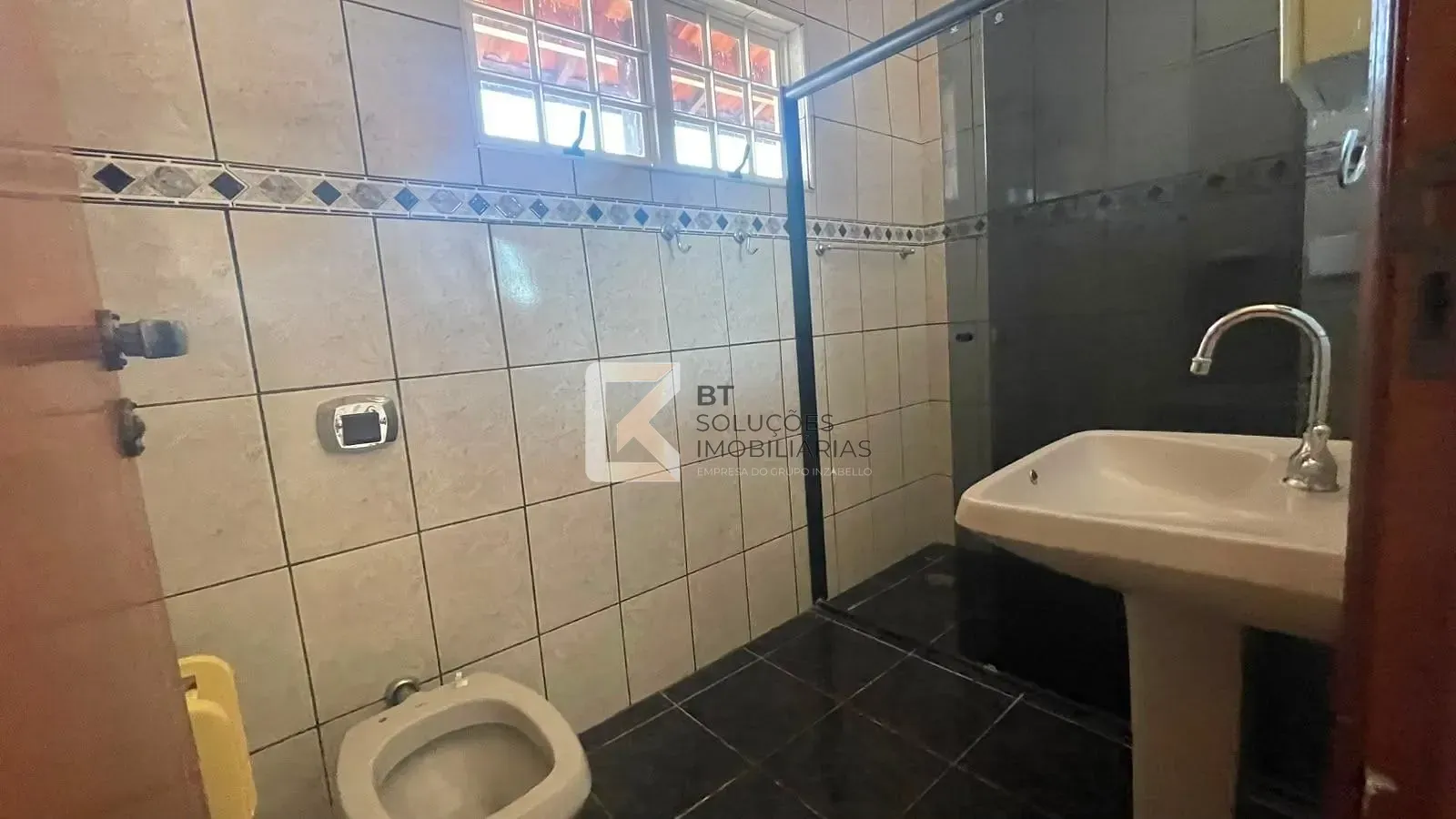 Casa, 5 quartos, 240 m² - Foto 18