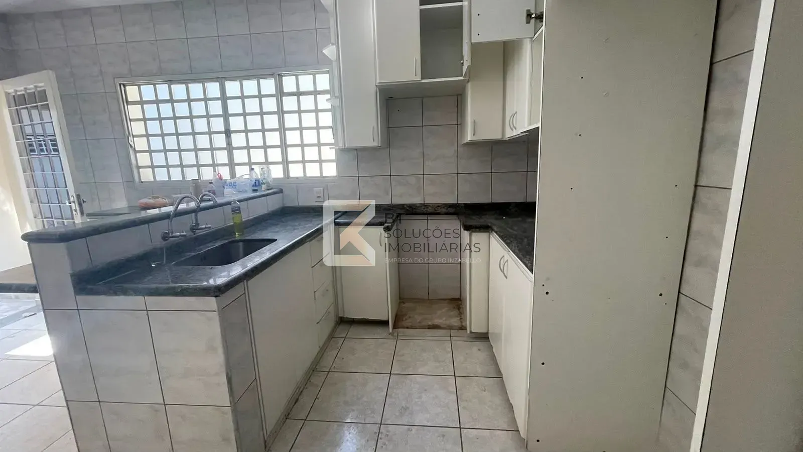 Casa, 5 quartos, 240 m² - Foto 7