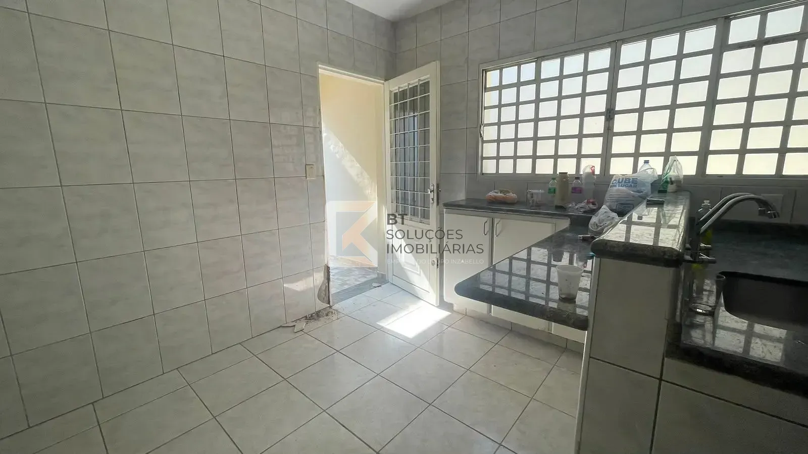Casa, 5 quartos, 240 m² - Foto 8