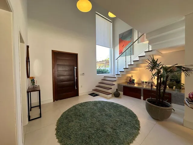 Casa 3 quartos e 4 banheiros, à venda, no bairro Laranjal em Pelotas