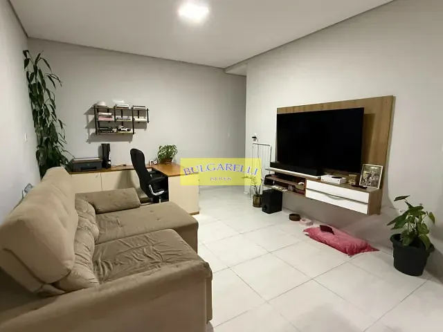 Casa 2 quartos e 1 banheiro, à venda, no bairro Portal do Sol em Jundiaí