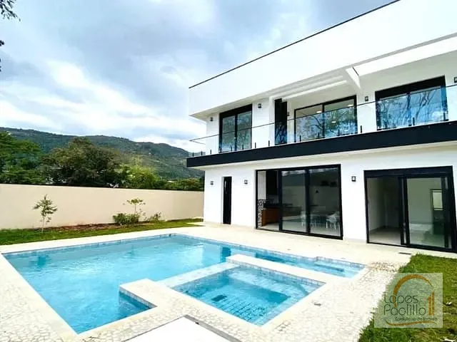 Casa com 820m² 5 quartos e 7 banheiros, à venda, no bairro Itaporã em Atibaia