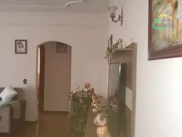 Casa com 360m² 4 quartos e 2 banheiros, à venda, no bairro Jardim García em Campinas