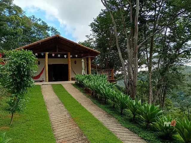 Casa com 2025m² 2 quartos e 2 banheiros, à venda, no bairro Vale das Videiras em Petrópolis