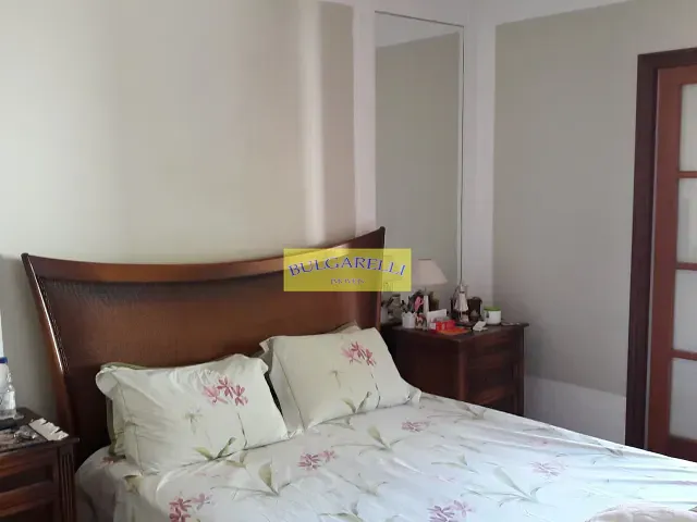 Casa com 480m² 3 quartos e 4 banheiros, à venda, no bairro Jardim Marco Leite em Jundiaí