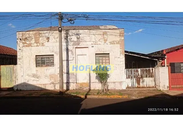 Casa com 618m², à venda, no bairro Centro em Rio Claro