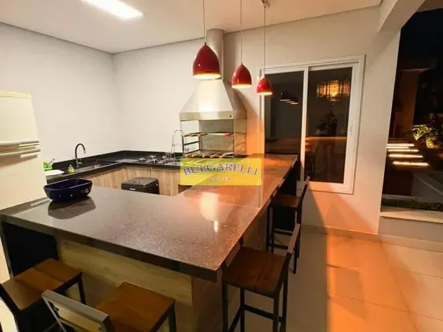 Casa com 343m² 4 quartos e 6 banheiros, à venda, no bairro Villaggio San Marco em Jundiaí