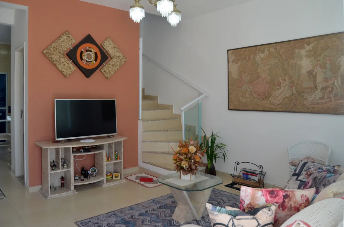 Casa no condomínio Condomínio Residencial Belize para venda com 2 quartos, sendo 2 suítes, 73m²