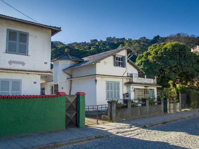 Casa à venda, no bairro Retiro em Petrópolis