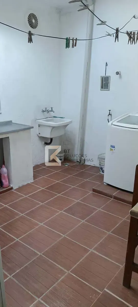 Casa, 1 quarto, 208 m² - Foto 10