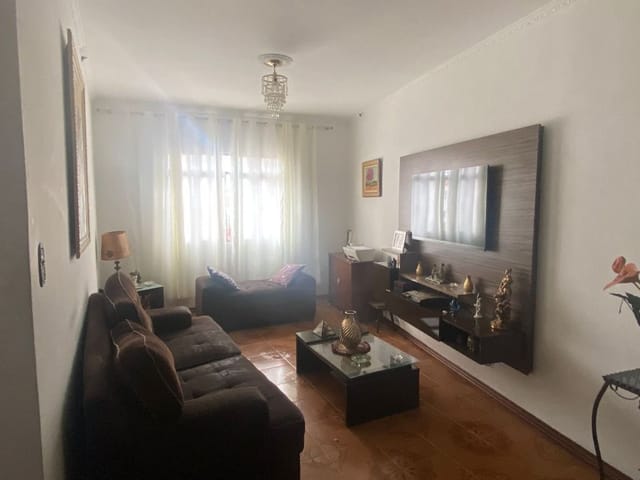 Casa com 290m² 4 quartos e 5 banheiros, à venda, no bairro Ayrosa em Osasco