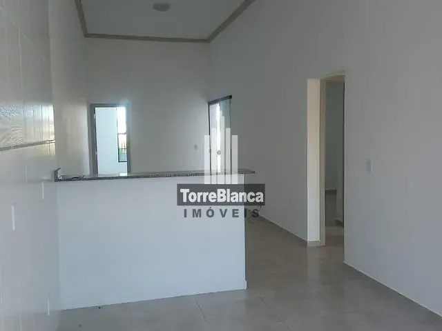 Casa 3 quartos e 2 banheiros, à venda, no bairro Cará-Cará em Ponta Grossa