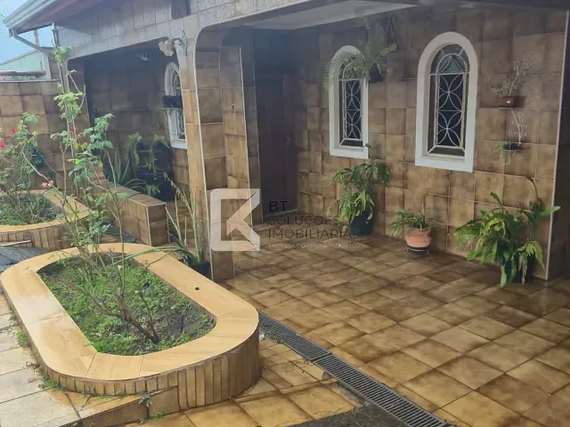 Casa com 275m² 4 quartos e 3 banheiros, à venda, no bairro Jardim do Sol em Indaiatuba