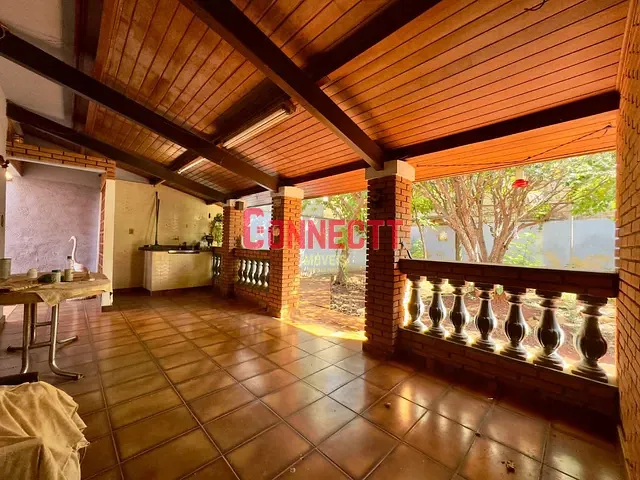 Casa com 396m² 3 quartos e 2 banheiros, à venda, no bairro Jardim Mosteiro em Ribeirão Preto
