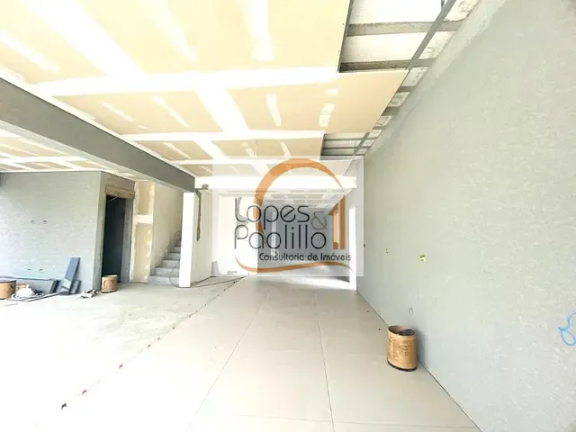 Casa com 395m² 4 quartos e 6 banheiros, à venda, no bairro Rio Abaixo em Atibaia