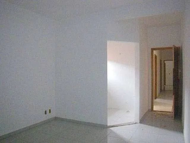 Casa com 188m² 3 quartos e 3 banheiros, à venda, no bairro Jardim Japao (Caucaia do Alto) em Cotia