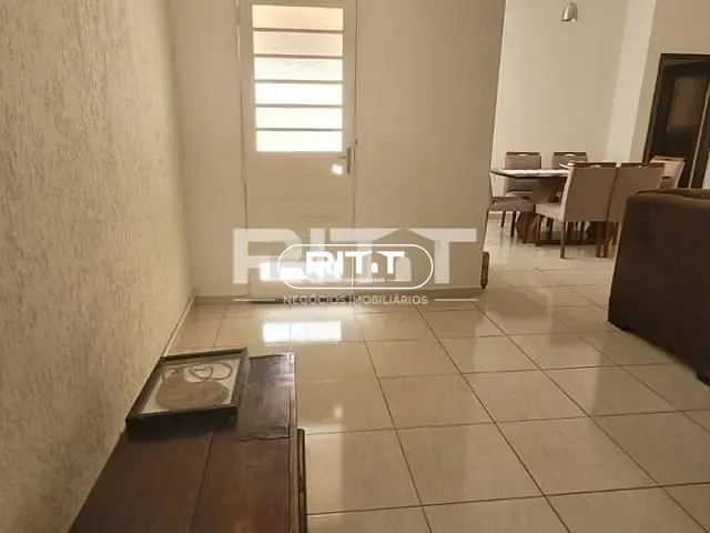Casa com 290m² 4 quartos e 3 banheiros, à venda, no bairro Jardim Leonor em Campinas