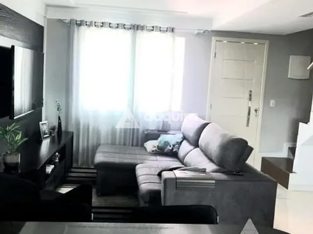 Casa 3 quartos e 3 banheiros, à venda, no bairro Jardim Carvalho em Ponta Grossa