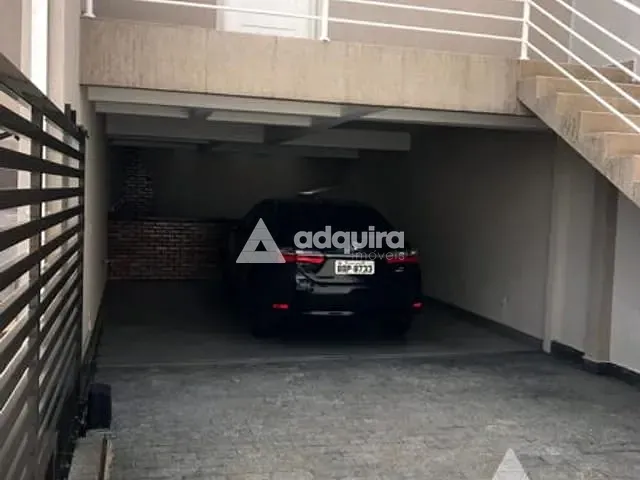 Casa 3 quartos e 3 banheiros, à venda, no bairro Jardim Carvalho em Ponta Grossa